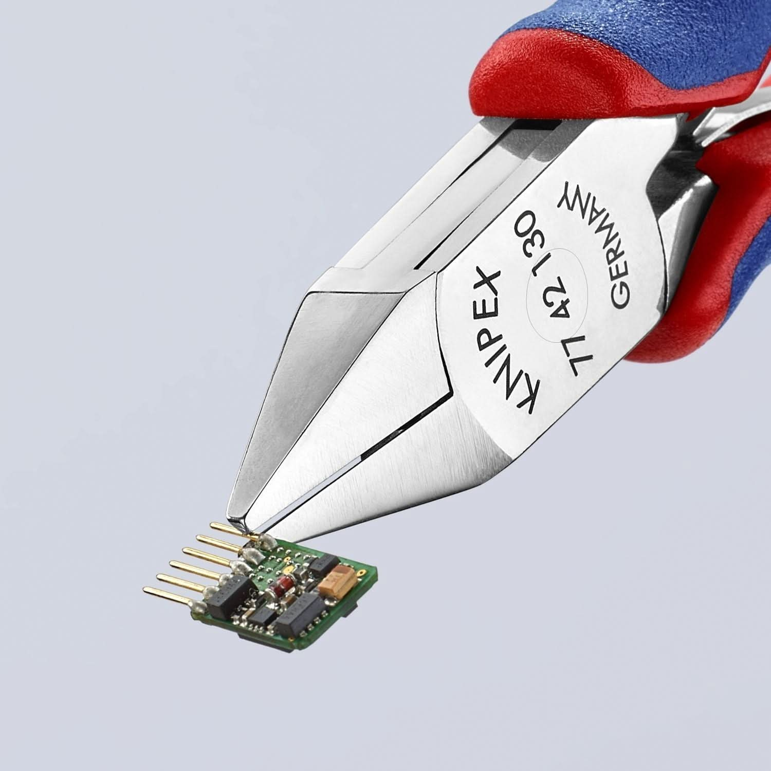 77 42 130-40368987_8.jpg