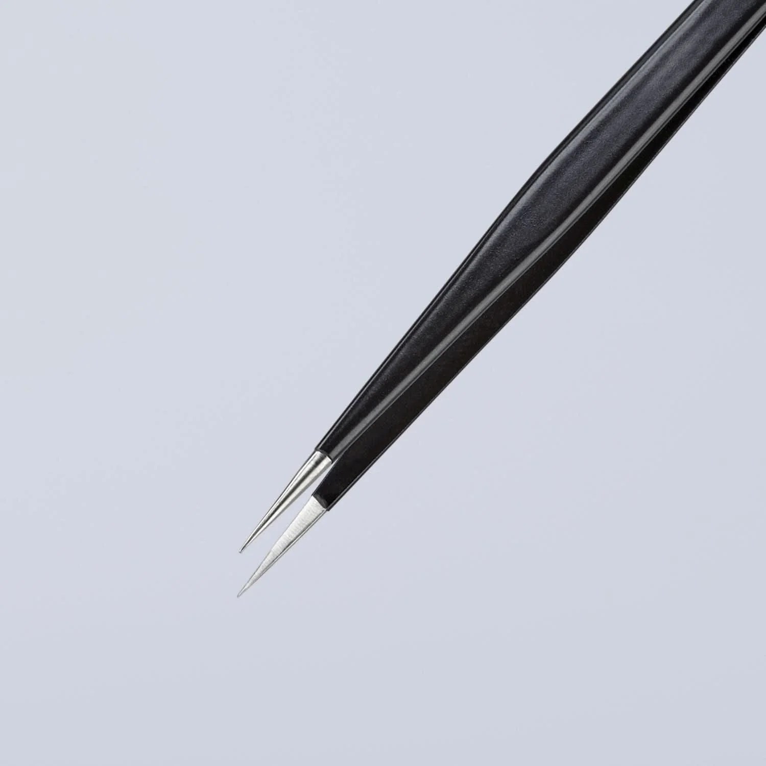 92 21 03 ESD-40368462_4.jpg