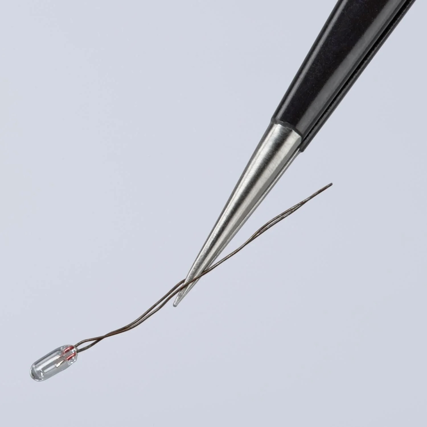 92 21 03 ESD-40368462_5.jpg